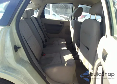 2010 Ford Focus from USA, damaged, VIN 1FAHP3FNXAW171250